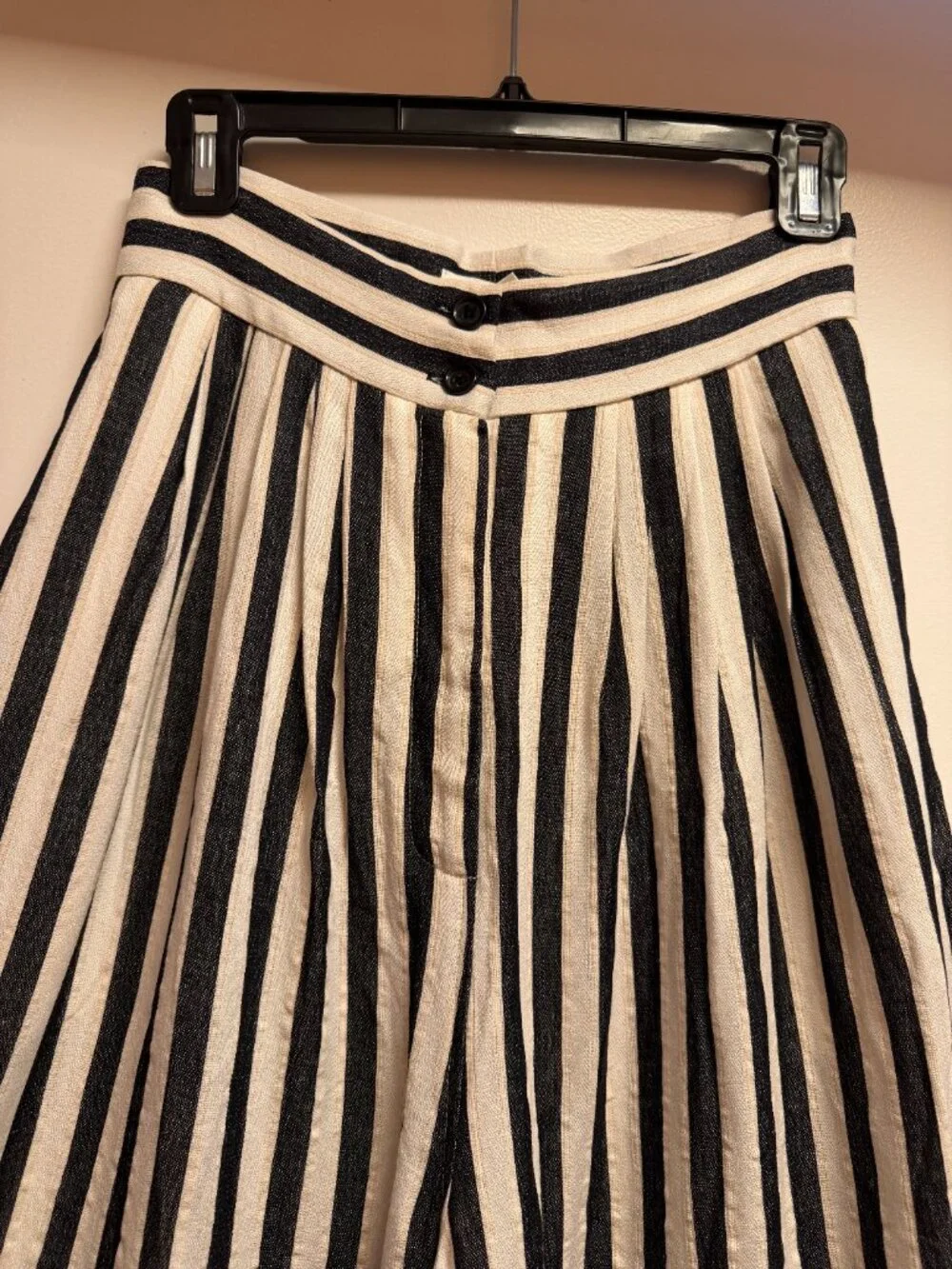 Trending NWT, Sz 6 H&M, Linen Blend Long Line Short, Culotte, Stripe Pattern
